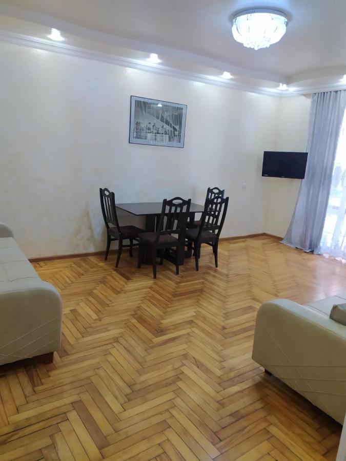Apartment On 26 May Str 바투미 외부 사진